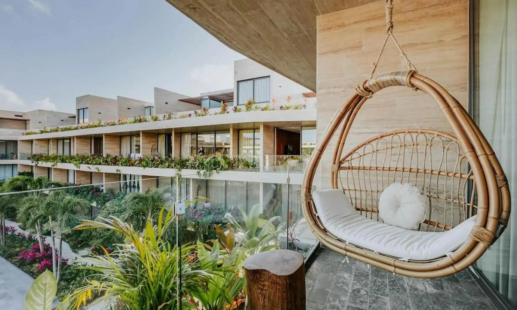 Luxury Penthouse With Private Rooftop Pool Tulum