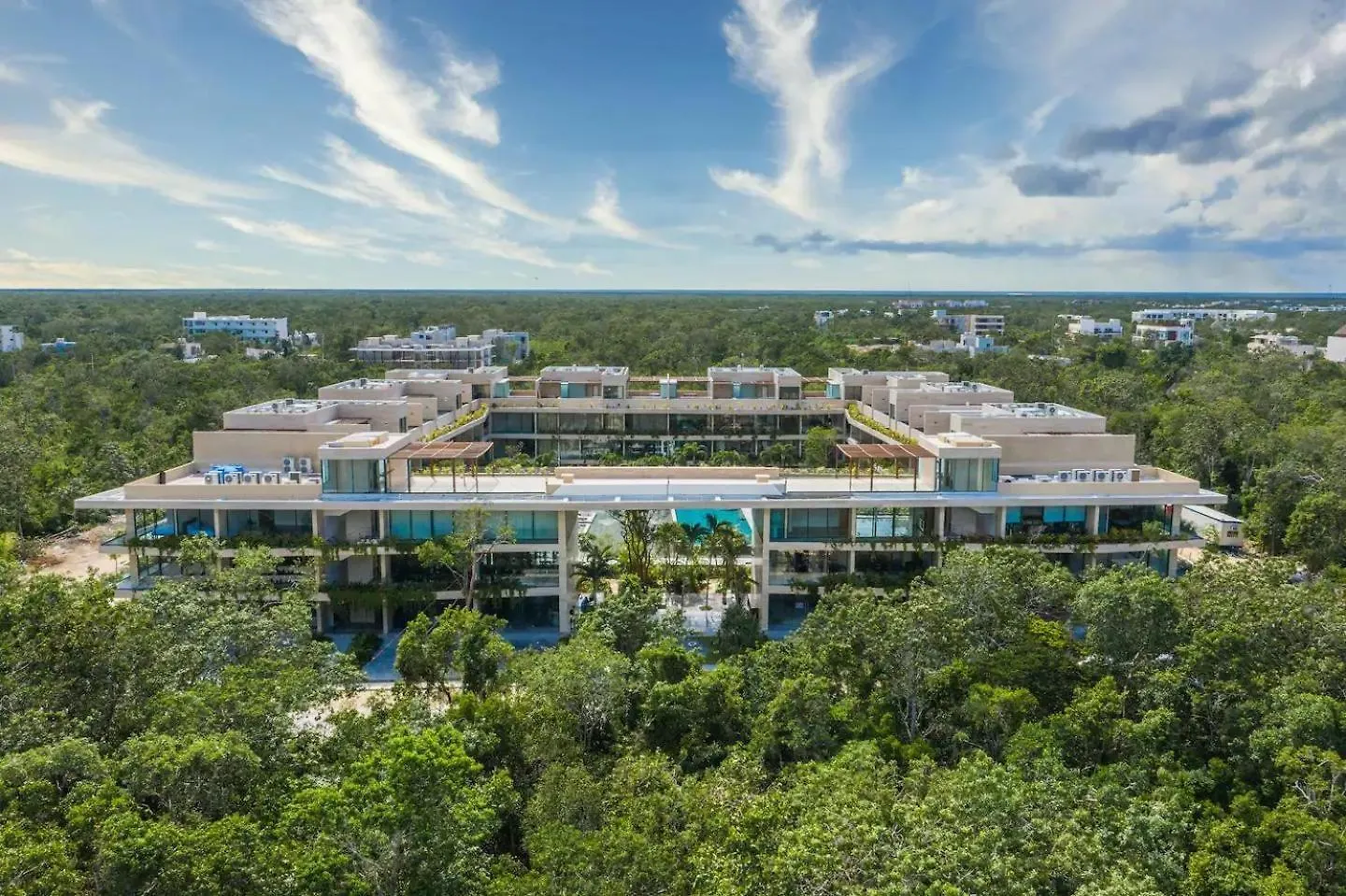 Luxury Penthouse With Private Rooftop Pool location